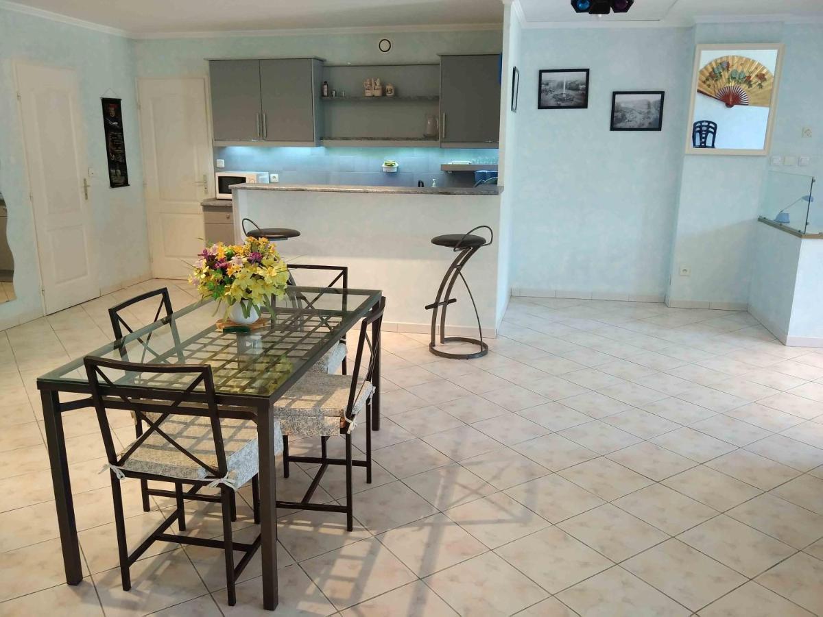 Apartmán Pied A Terre Marseille 11° Exteriér fotografie